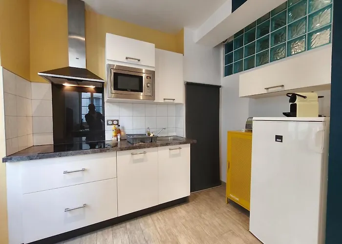 Apartment Historic Center-small Cocon-parking Available