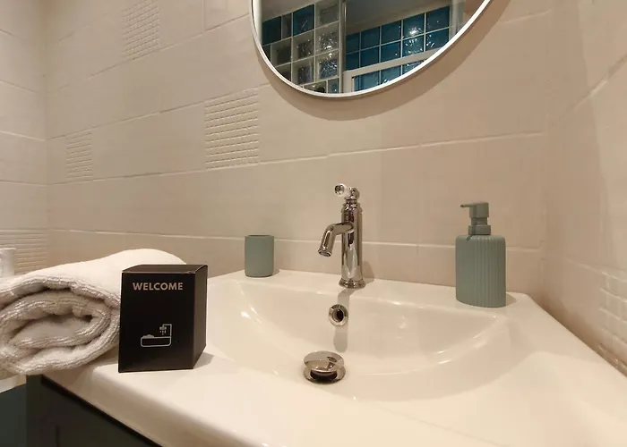 Historic Center-small Cocon-parking Available *